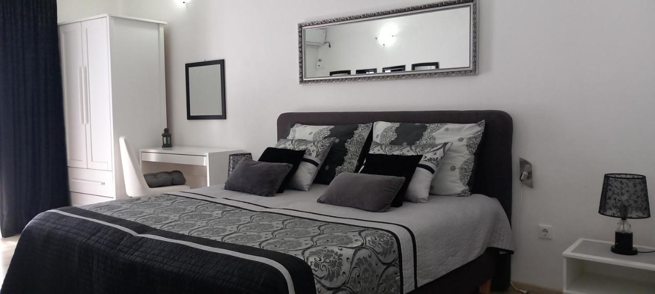 Beautyful Sea View 6 Luxury Studio Danijela Сен Екстериор снимка