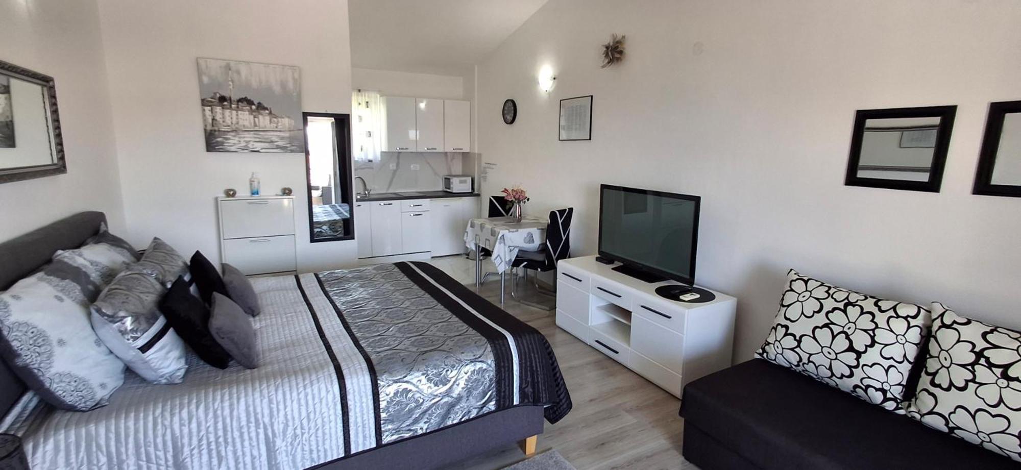 Beautyful Sea View 6 Luxury Studio Danijela Сен Екстериор снимка